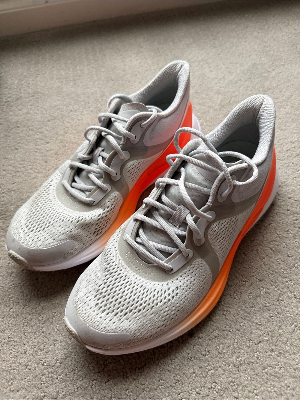 Lululemon chargefeel tennis shoes 8 women’s